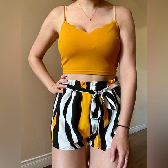 SHEIN yellow top and shorts - Picture 3 of 4